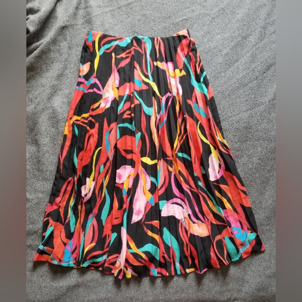 Pink and Blue Pleated A-Line Midi Skirt